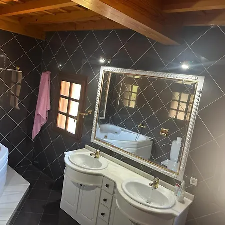Frama Potes Villa *